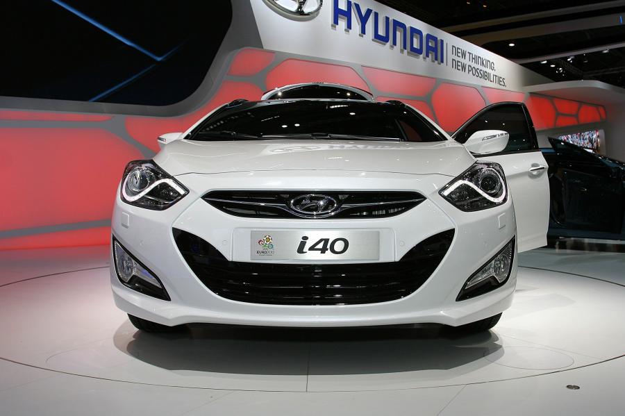  Hyundai i40 2012 года  (фото 13 из 22)